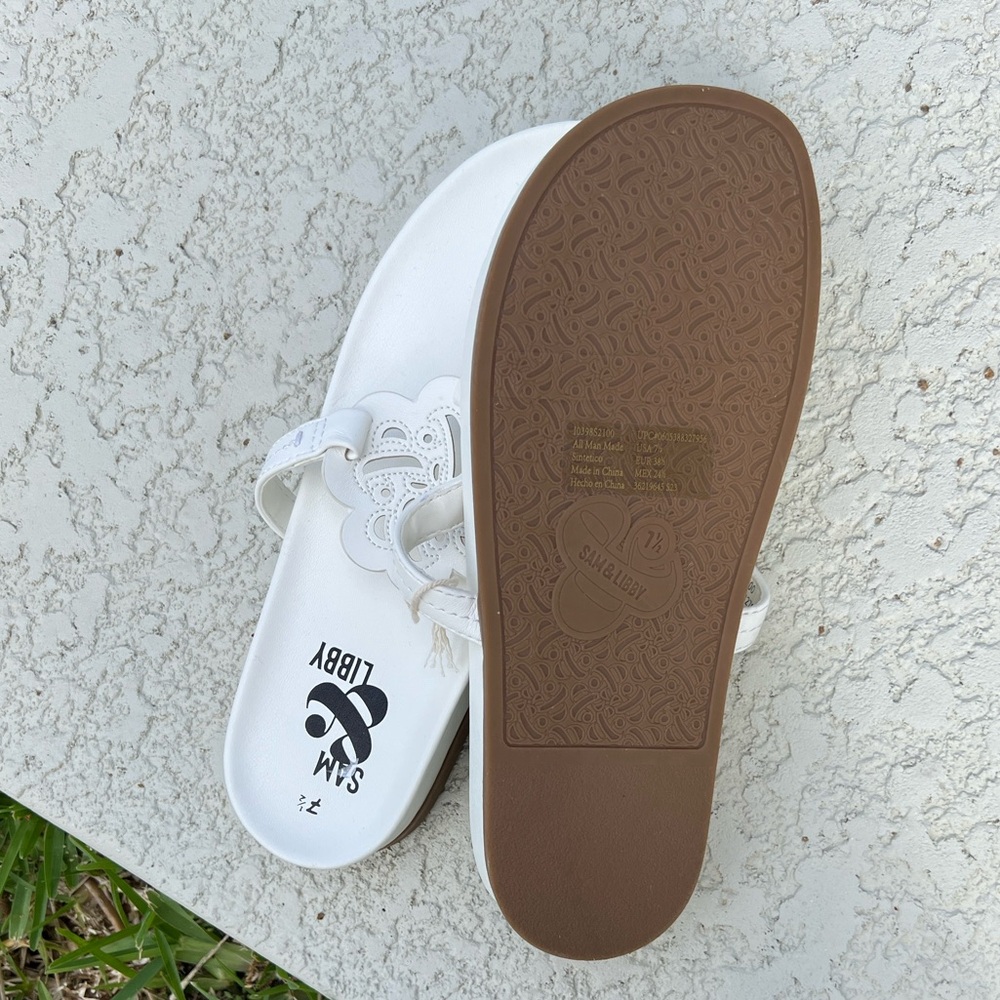 Sam & Libby White Floral Cutout  Sandals - Picture 5 of 5